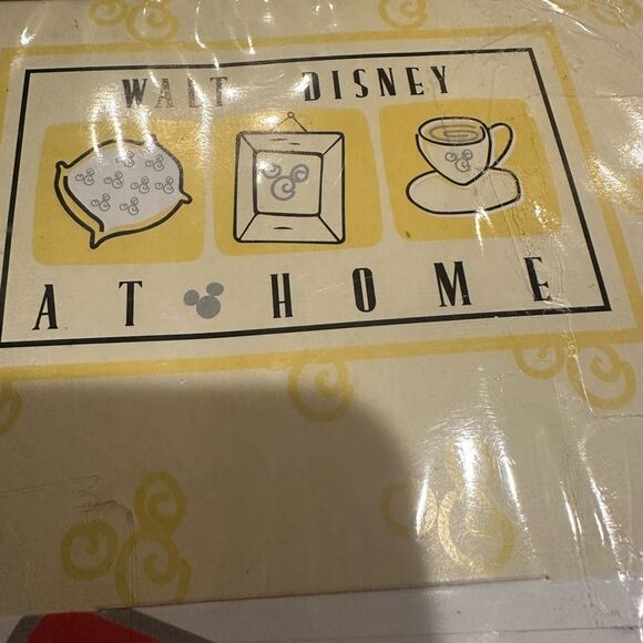 NIP Disney at Home Mickey Mouse Shower Curtain - Picture 3 of 3